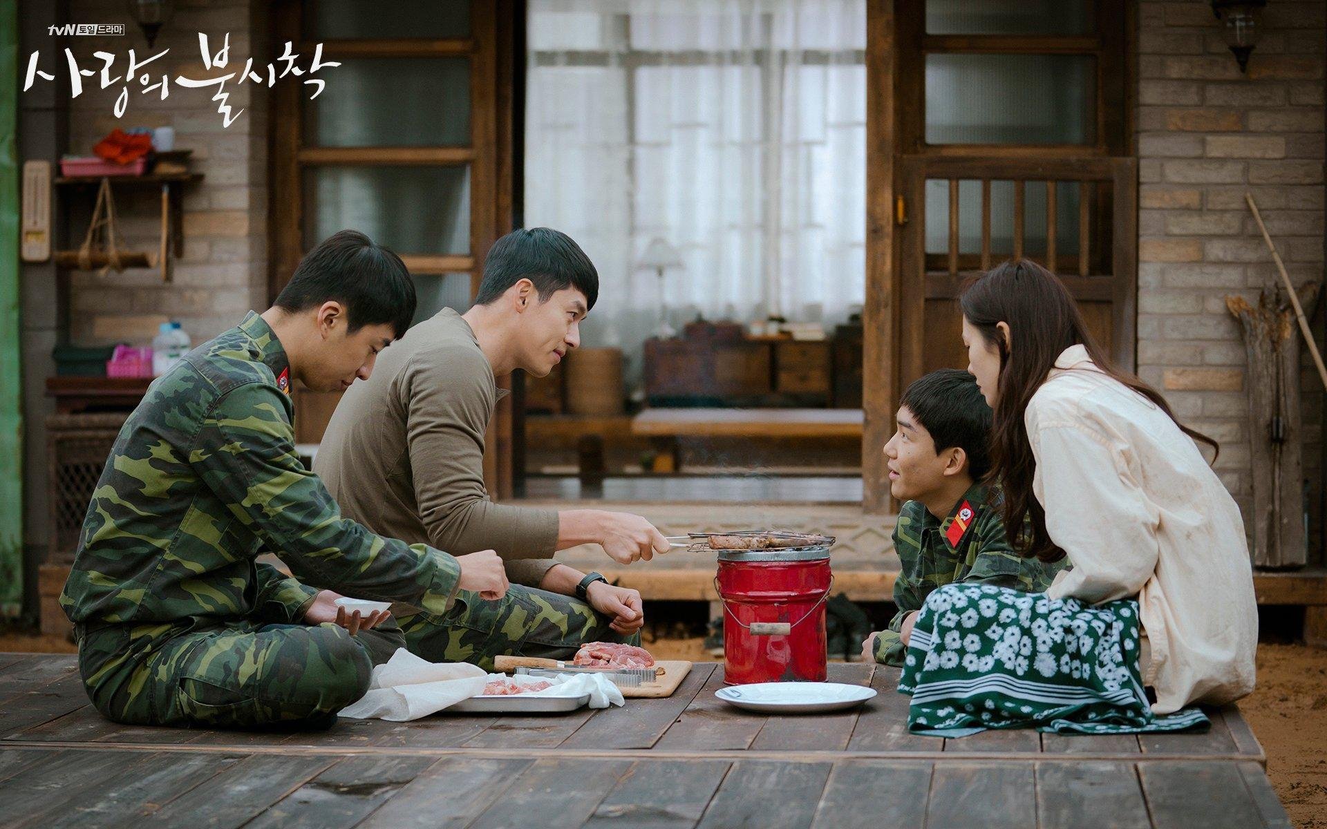 开云中国-德甲激烈厮杀，比分3-2，关键两球来自点球，角球数15，精彩比赛受争议