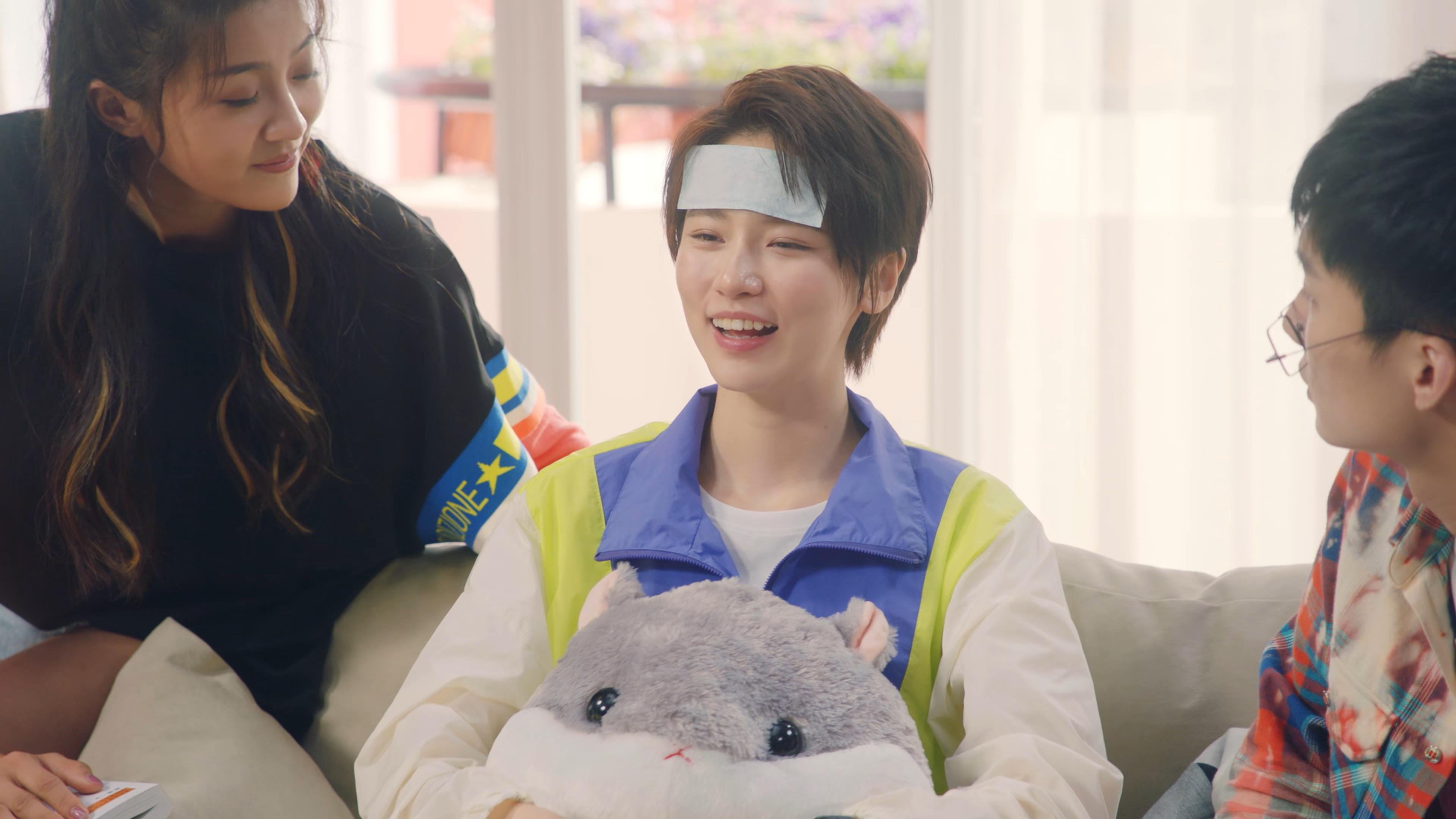 开云平台-极限滑翔伞，天空中飘逸的运动奇观，极限运动高空滑翔